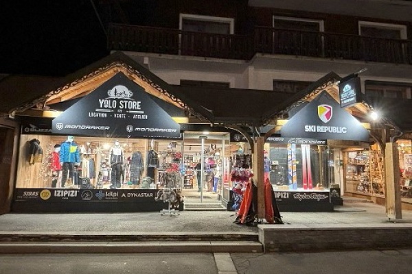 Ski Republic Centre Station Yolo Store